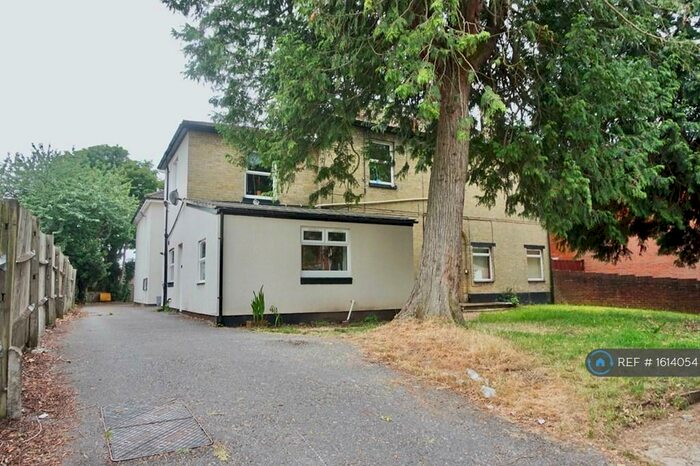 1 Bedroom Flat To Rent In Obelisk Road, Southampton, SO19