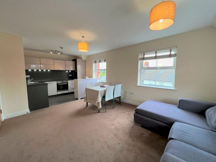 2 Bedroom Apartment To Rent In Ashville Way, RG41
