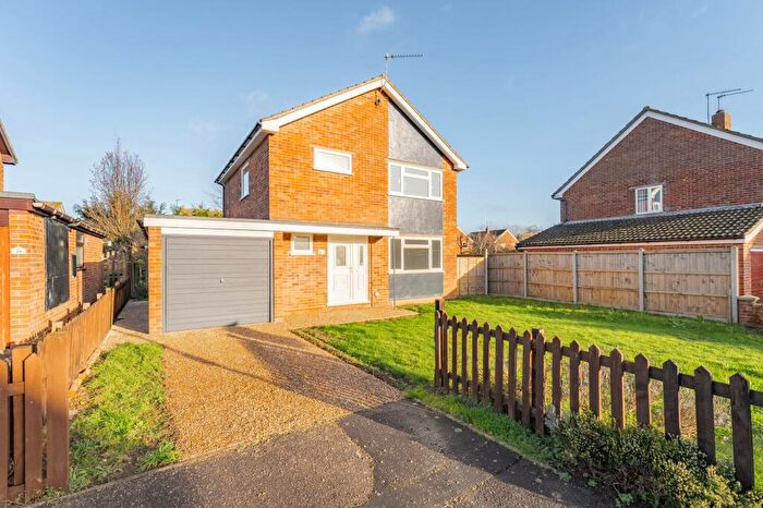 3 Bedroom Detached House For Sale In Whitelands, Fakenham, NR21