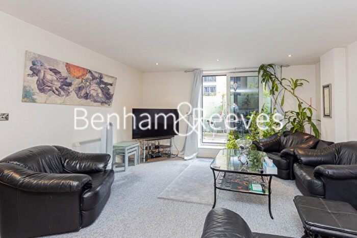 2 Bedroom Flat To Rent In Townmead Road, Imperial Wharf, SW6