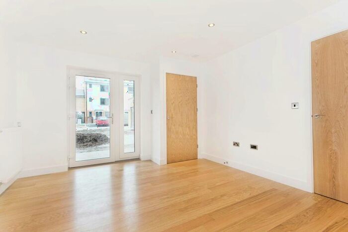 2 Bedroom Apartment To Rent In Fairthorn Road, Victoria Way, Charlton, London, SE7
