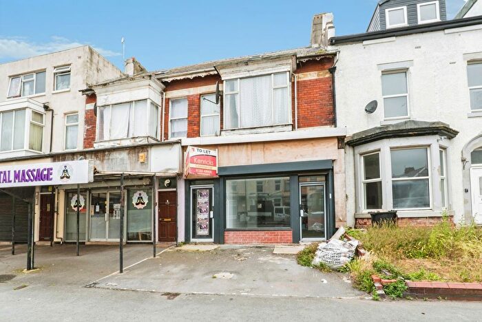 3 Bedroom Flat For Sale In Lytham Road, Blackpool, Lancashire, FY1