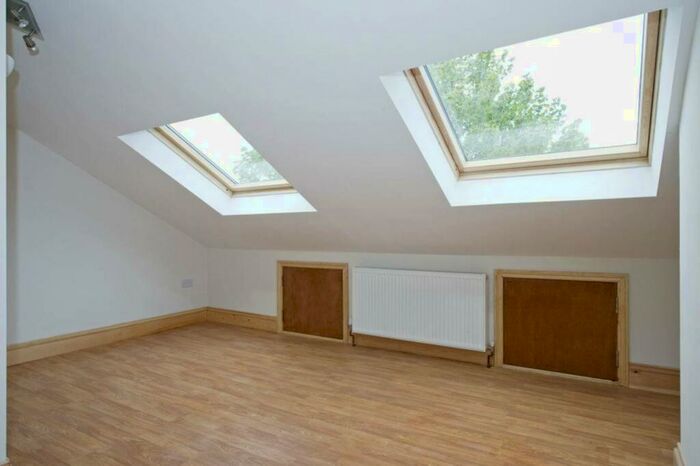 6 Bedroom Terraced House To Rent In Rossiter Road, Balham, London, SW12