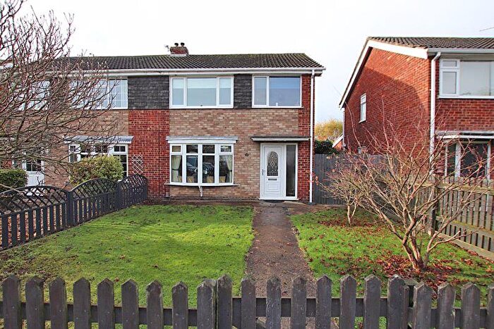 3 Bedroom Semi Detached House For Sale In Riby Court, Holton Le Clay, DN36