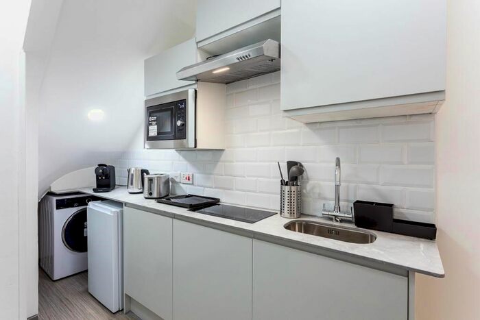 Studio To Rent In Bond Street, Ealing, W5 - Photo 3