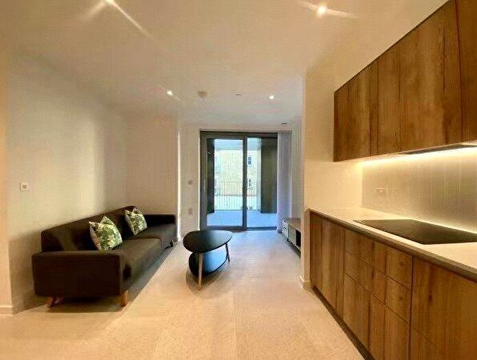 1 Bedroom Apartment To Rent In Jacquard Point, Tapestry Way, London, E1