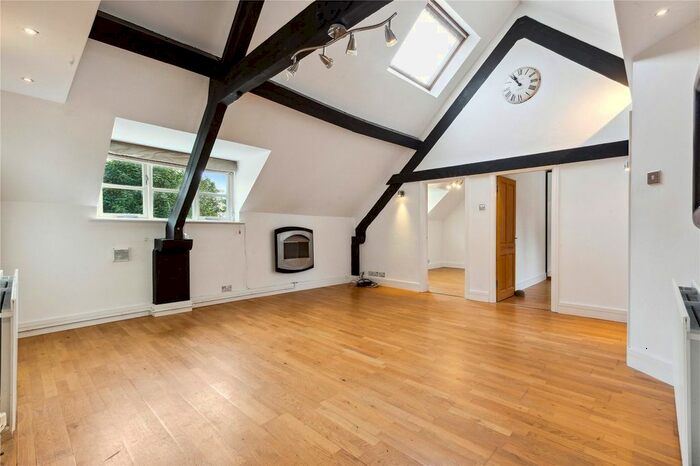 2 Bedroom Flat To Rent In Kings Yard, Prince Albert Drive, Ascot, Berkshire, SL5