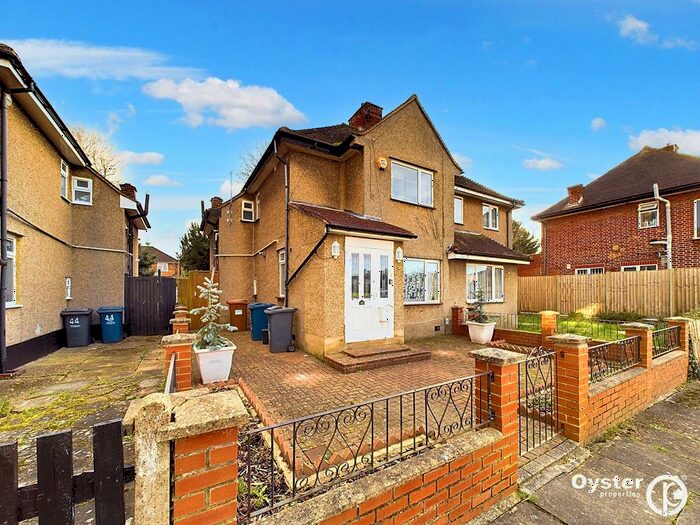 3 Bedroom Semi-Detached House To Rent In Beatty Road, Stanmore, HA7