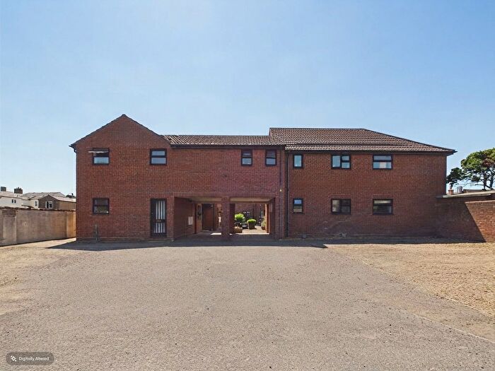 1 Bedroom Flat For Sale In Mortimer Row, Somersham, PE28