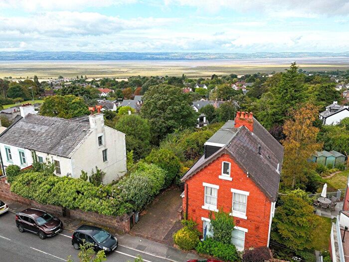 4 Bedroom Detached House For Sale In The Mount, Heswall, Wirral, CH60