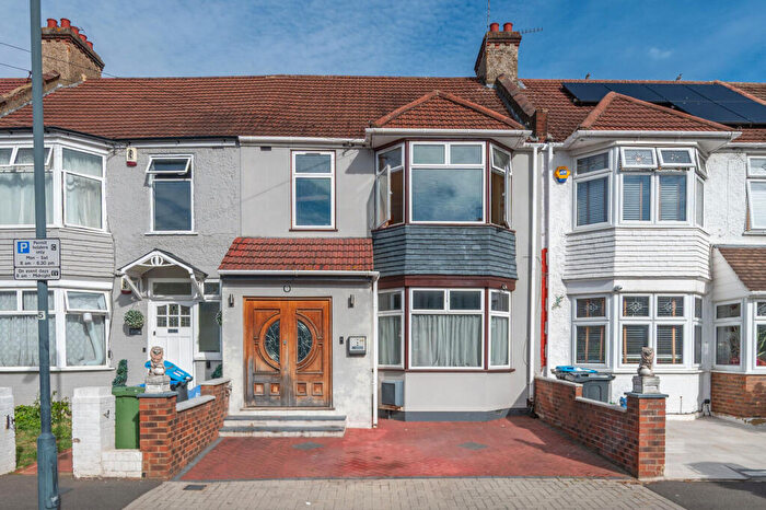 3 Bedroom Terraced House For Sale In Park Road, Wembley, HA0