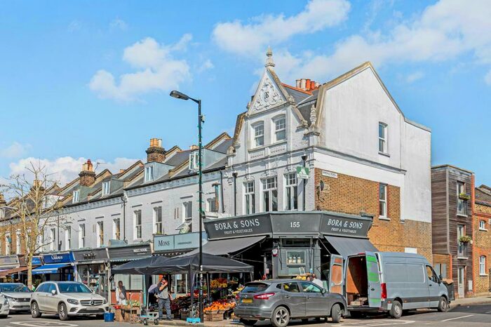 2 Bedroom Maisonette To Rent In Lordship Lane, London, SE22