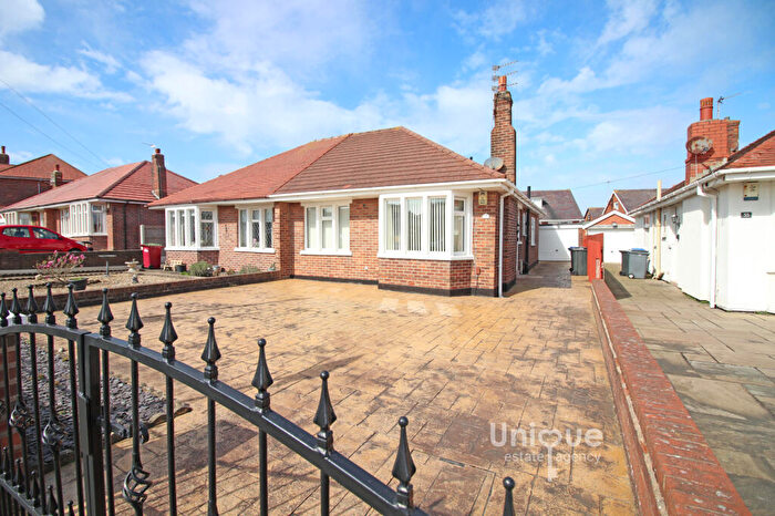 2 Bedroom Bungalow For Sale In Guildford Avenue, Bispham, Blackpool, FY2