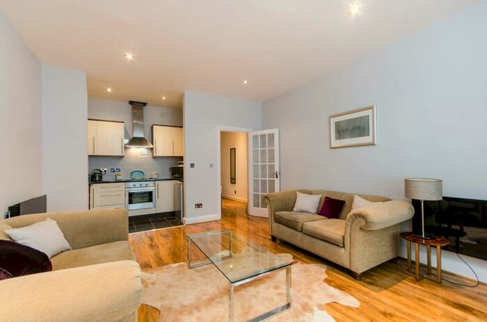 2 Bedroom Flat To Rent In Finborough Road, Chelsea, London, SW10