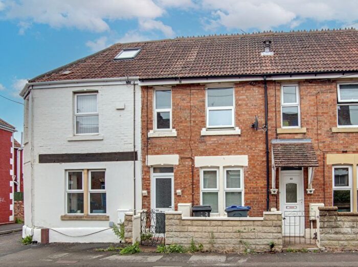 2 Bedroom Terraced House To Rent In Dursley Road, Trowbridge, BA14
