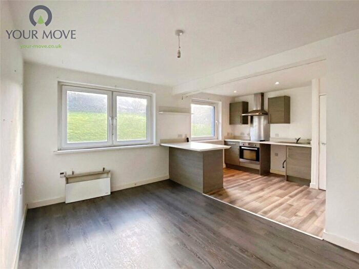1 Bedroom Flat For Sale In Parkwood Rise, Keighley, West Yorkshire, BD21