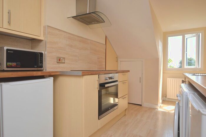 1 Bedroom Flat To Rent In Sydenham Road, London, SE26