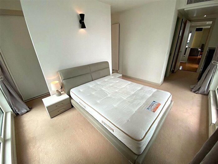 2 Bedroom Apartment To Rent In Leftbank, Spinningsfields, Manchester City Centre, M3