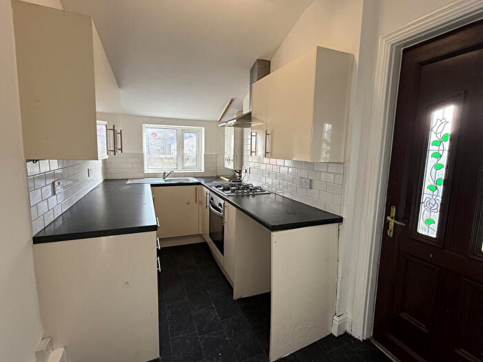 3 Bedroom Terraced House For Sale In Cunliffe Road, Blackpool, FY1