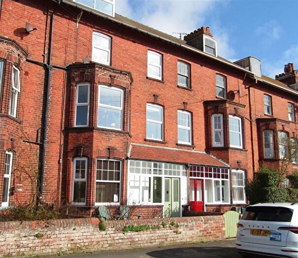 2 Bedroom Flat For Sale In Southdene, Filey, YO14