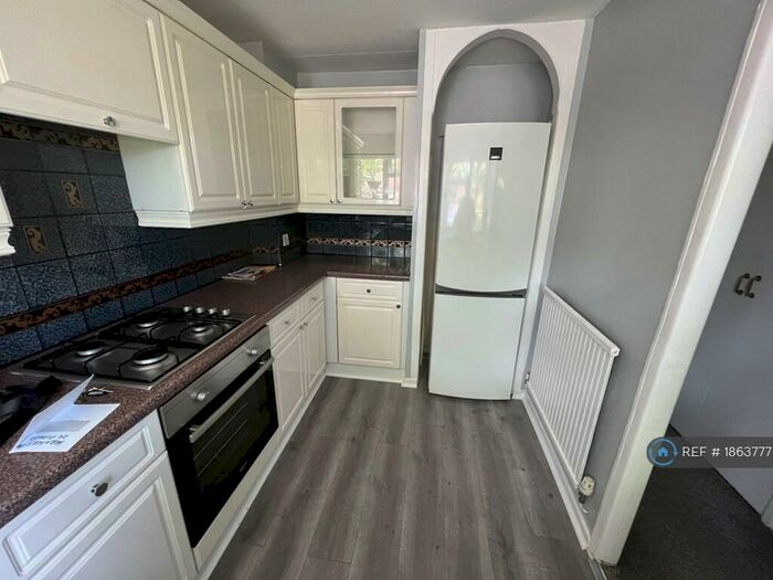 3 Bedroom Terraced House To Rent In Pipard, Great Linford, Milton Keynes, MK14