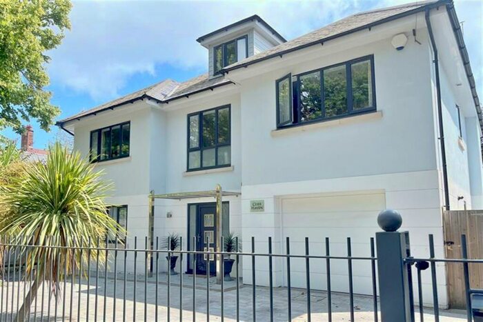 5 Bedroom Detached House To Rent In Canford Cliffs, BH13