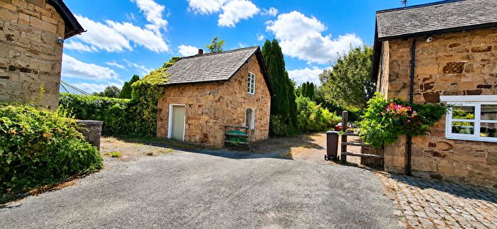 Property For Sale In Mold Road, Northop, CH7