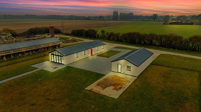 3 Bedroom Bungalow For Sale In Green Lane, Appleton Roebuck, York, YO23