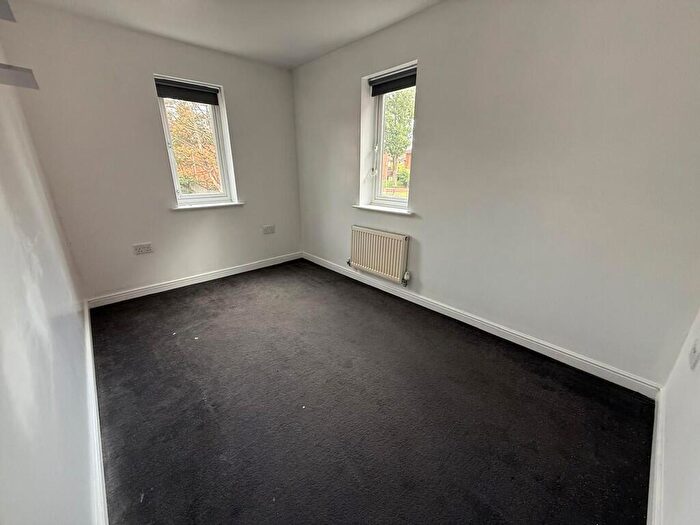 3 Bedroom Detached House To Rent In Johnson Street, Teams, Gateshead, NE8