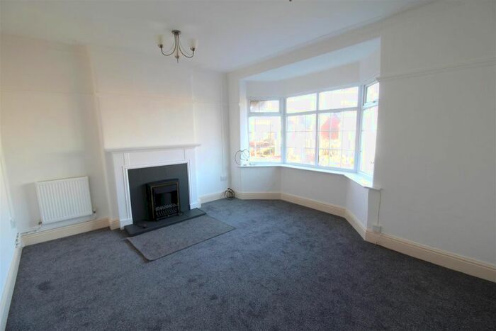 2 Bedroom Flat To Rent In Mesnes Road, Swinley, Wigan WN1