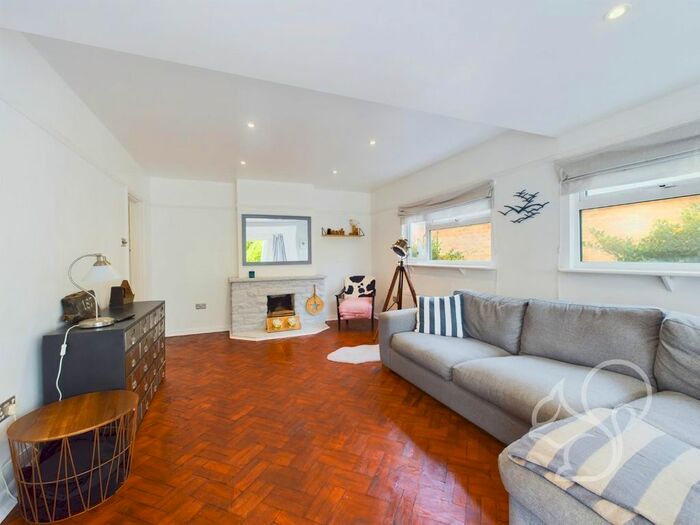 2 Bedroom Bungalow To Rent In Melrose Road, West Mersea, Colchester, CO5