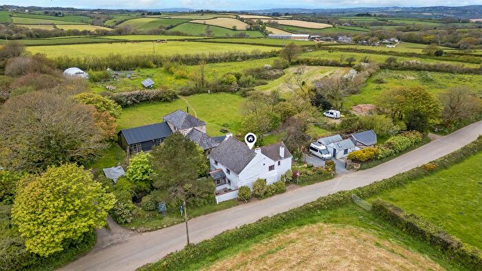 4 Bedroom Cottage For Sale In Gorgeous Property With Two Studios, Manaccan, TR12