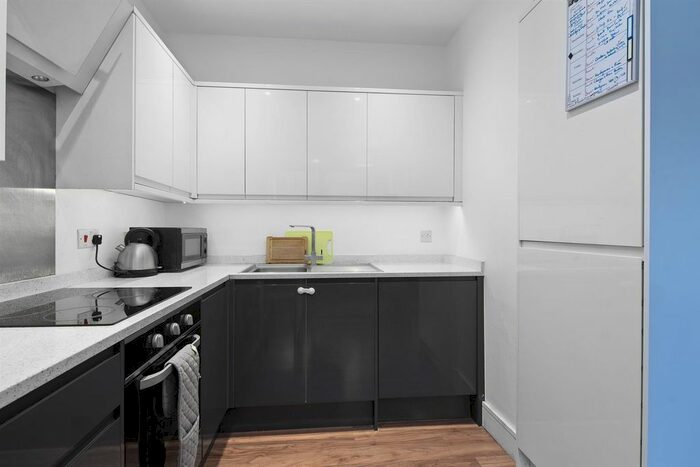 2 Bedroom Flat For Sale In Eleanor Cross Road, Waltham Cross, EN8