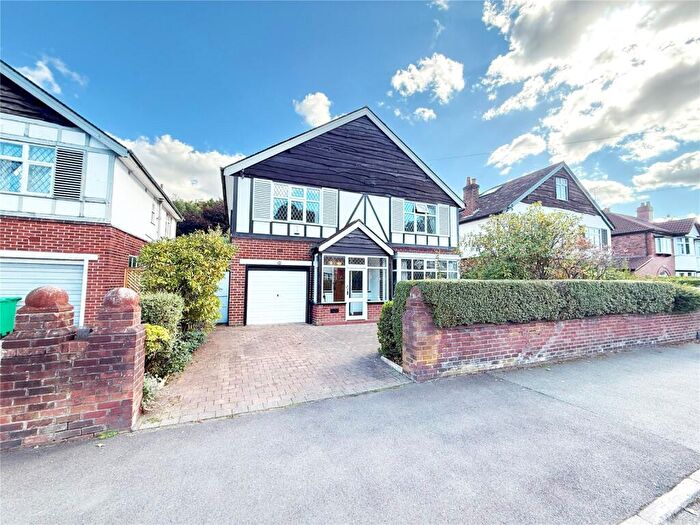 4 Bedroom Detached House For Sale In Parrs Wood Road, Didsbury, M20
