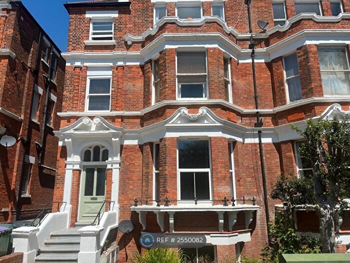 2 Bedroom Flat To Rent In Bouverie Road West, Folkestone, CT20