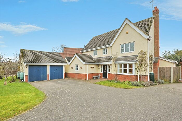 5 Bedroom Detached House For Sale In Townshend Road, Dereham, NR19