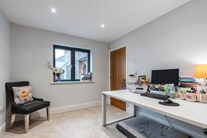5 Bedroom Detached House For Sale In Reymerston Road, Garvestone, NR9
