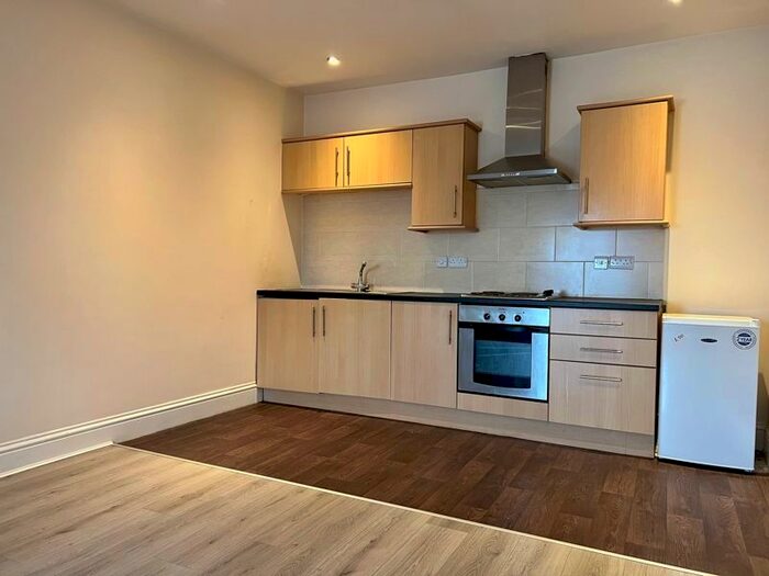 2 Bedroom Flat To Rent In Saville Street West, North Shields, NE29