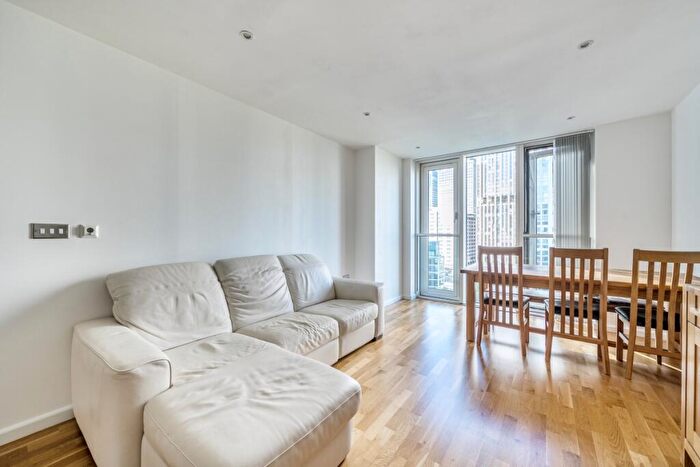 2 Bedroom Flat For Sale In Millharbour London, E14