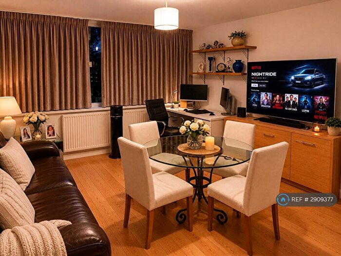 2 Bedroom Maisonette To Rent In Pitfield Way, London, NW10
