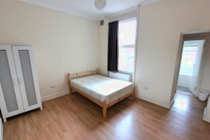1 Bedroom Studio To Rent In Palatine Road, London, N16