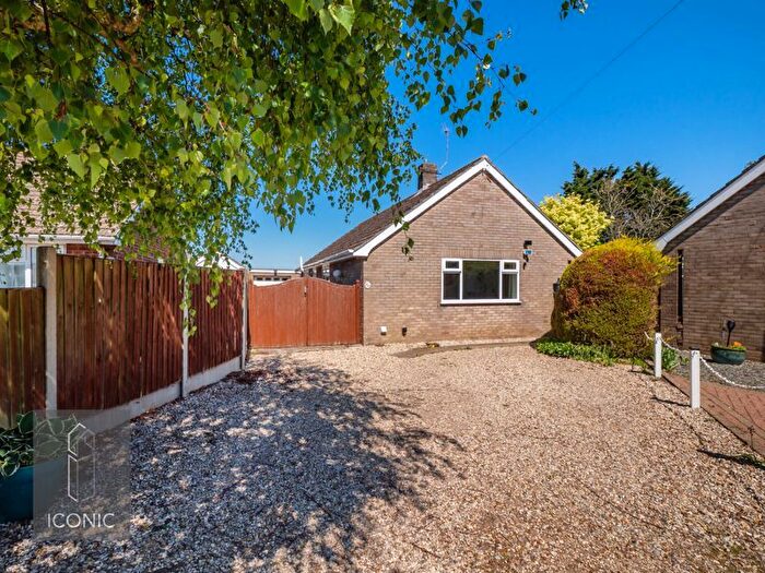 4 Bedroom Detached Bungalow For Sale In Sadler Road, Hellesdon, Norwich, NR6