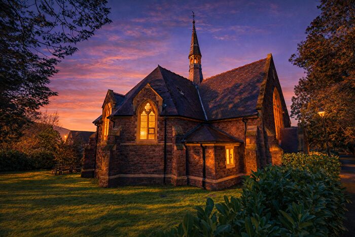 3 Bedroom Cottage For Sale In The Chancel, Pen Y Fal Chapel, Abergavenny, NP7