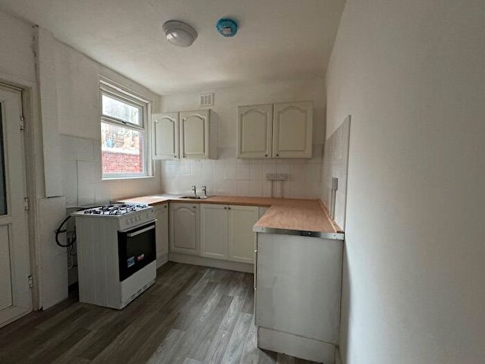 3 Bedroom Terraced House To Rent In Erdington Road, Blackpool, FY1