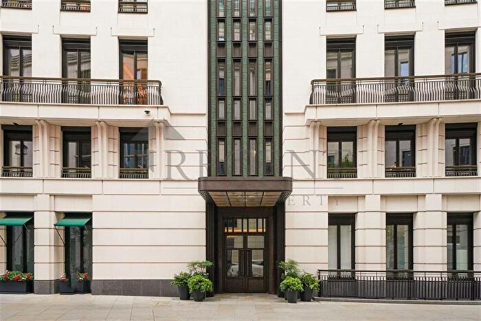 1 Bedroom Flat To Rent In Curzon Street, Westminster, W1J