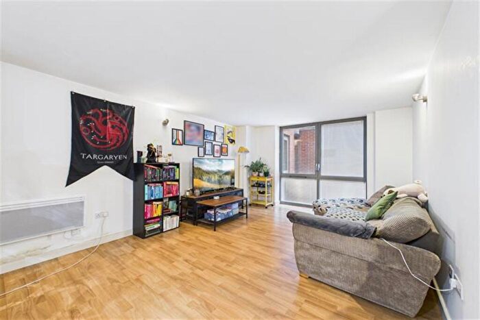 2 Bedroom Apartment For Sale In The Hicking Building, Queens Road, NG2