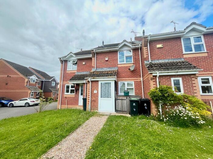 2 Bedroom House To Rent In Thomas Hardy Close, Sturminster Newton, DT10