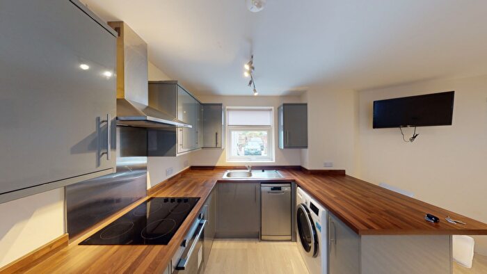 2 Bedroom Semi-Detached House To Rent In Coach House, Newstead Grove, The Arboretum, Nottingham, NG1