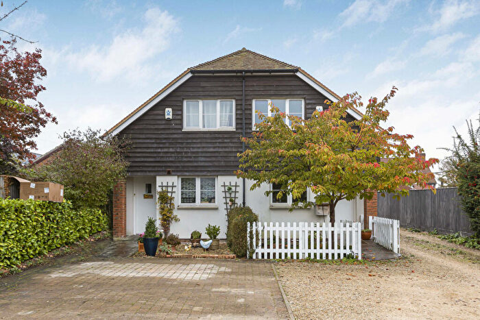 3 Bedroom Semi Detached House For Sale In Westbrook Street, Blewbury, OX11