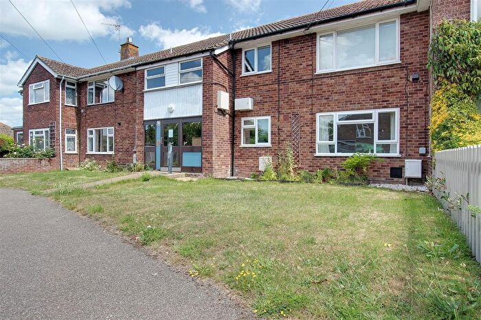 1 Bedroom Flat To Rent In Grange Road, Wilstone, Tring, HP23